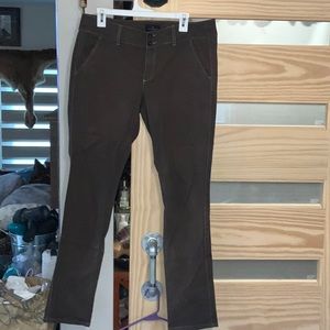 Brown Skinny kick boot Pants.